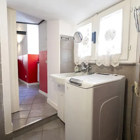 The Scarlet Loft In Trastevere 아파트